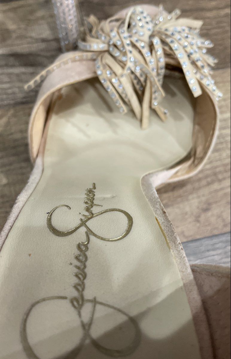 Jessica Simpson Jillar Pink Rhinestone Fringe Ankle Strap Heels Size 10M