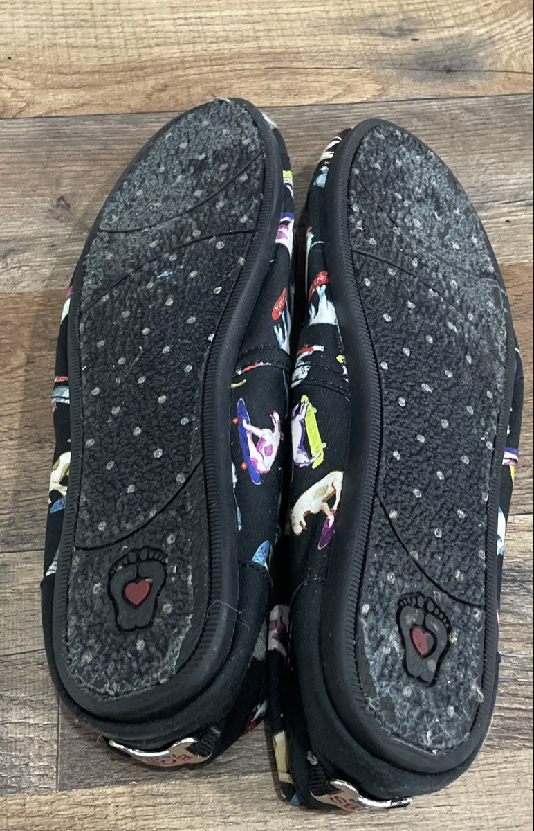 Skechers BOBS for Dogs Black Multi Skateboard Dog Slip-On Shoes Women's Size 11