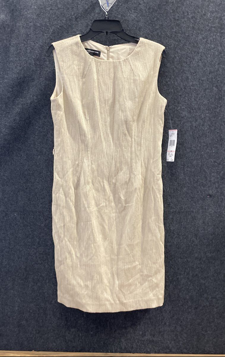 Jones New York Women's Beige Textured Sleeveless Sheath Dress Size 10 NWT
