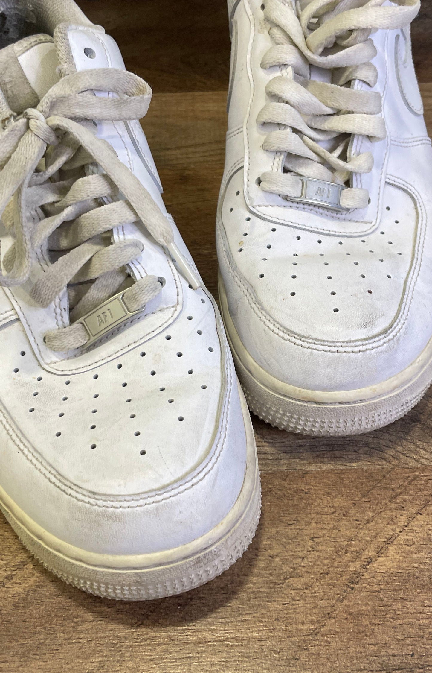 Nike Air Force 1 '07 Low Triple White Men's Size 10.5