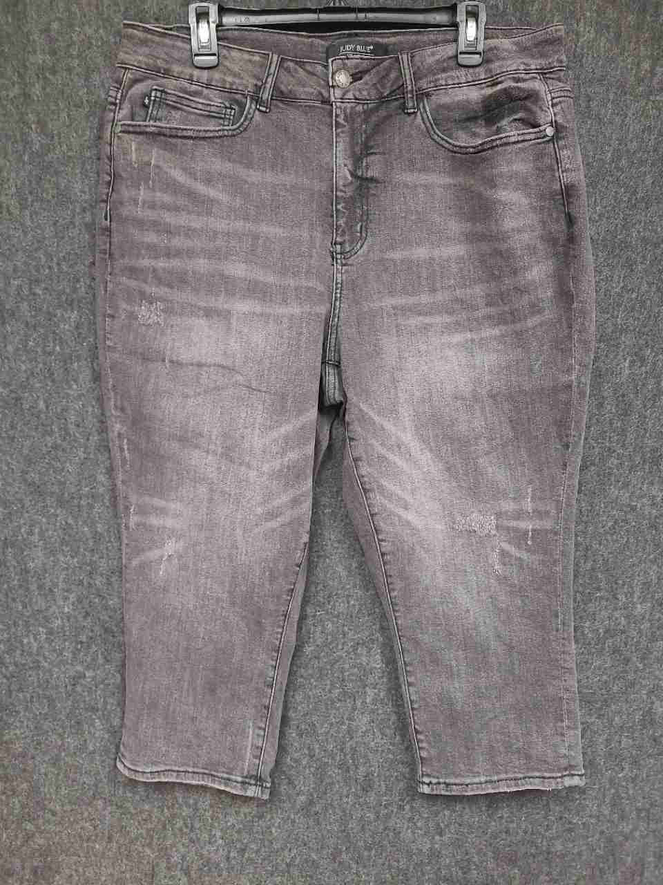 Judy Blue Women's Skinny Fit Capri Jeans Gray High Rise Distressed Sz 18W