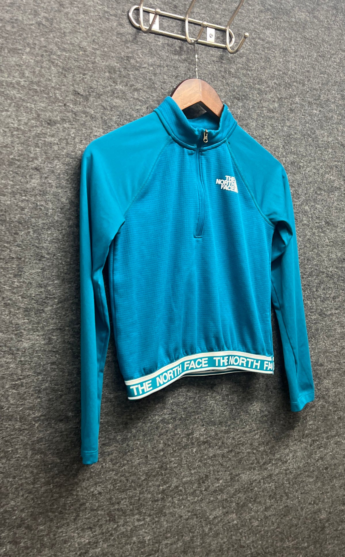 The North Face Girls Teal Blue FlashDry 1/4 Zip Pullover Long Sleeve M 10/12