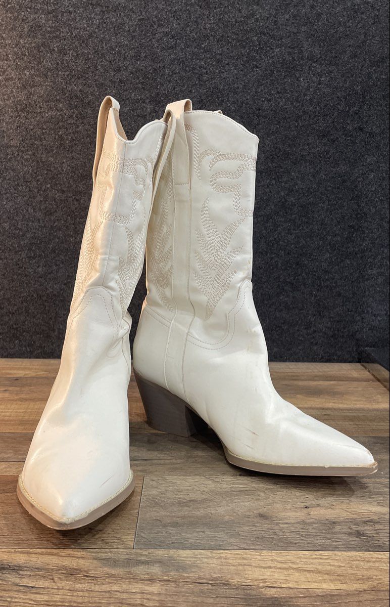 Oasis Society White Faux Leather Western Cowboy Boots Women's Size 10