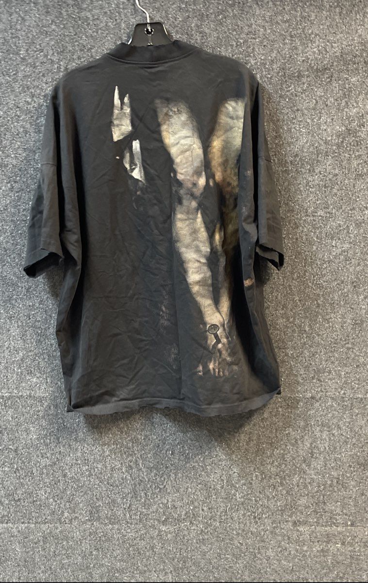 Made By Society Men's Black Distressed Oversized Graphic T-Shirt Foot Nail Art