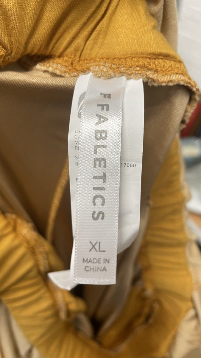 NWT Fabletics Women's Light Honey Gold Velour Zip-Up Wide Leg Jumpsuit Sz XL