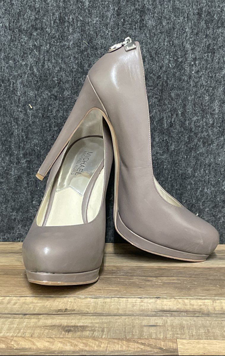 Michael Kors Hamilton Taupe Leather Platform Pumps Size 8 M