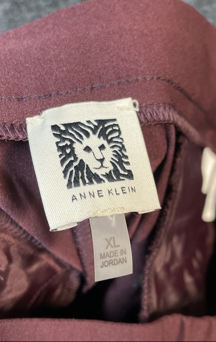 Anne Klein Women's Burgundy Pull On Stretch Straight Leg Cropped Pants Sz XL
