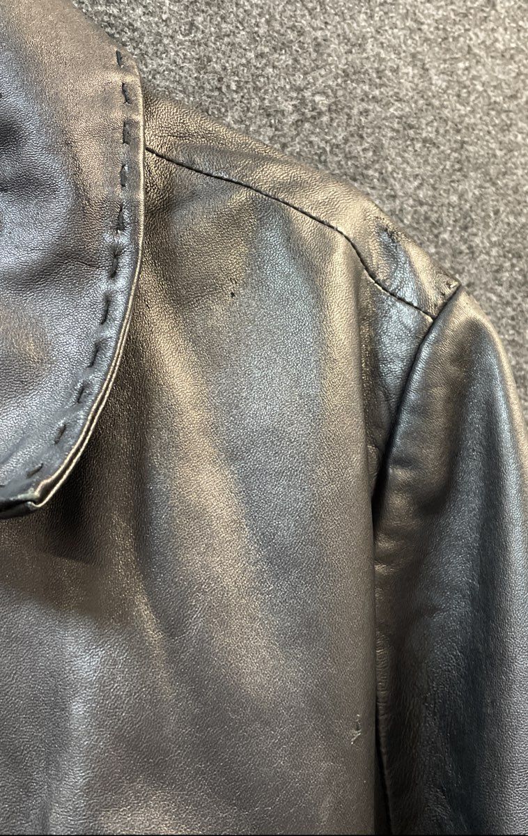 Avenue Women's Black Genuine Leather Whipstitch Zip Front Jacket Sz 18/20