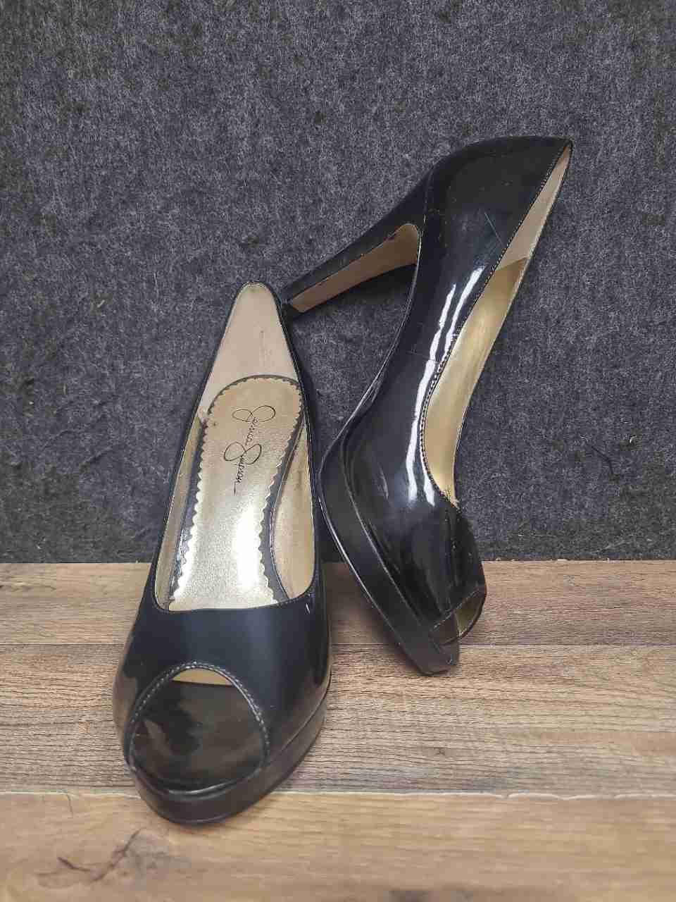 Jessica Simpson Black Patent Leather Platform Peep Toe Pumps Size 10B