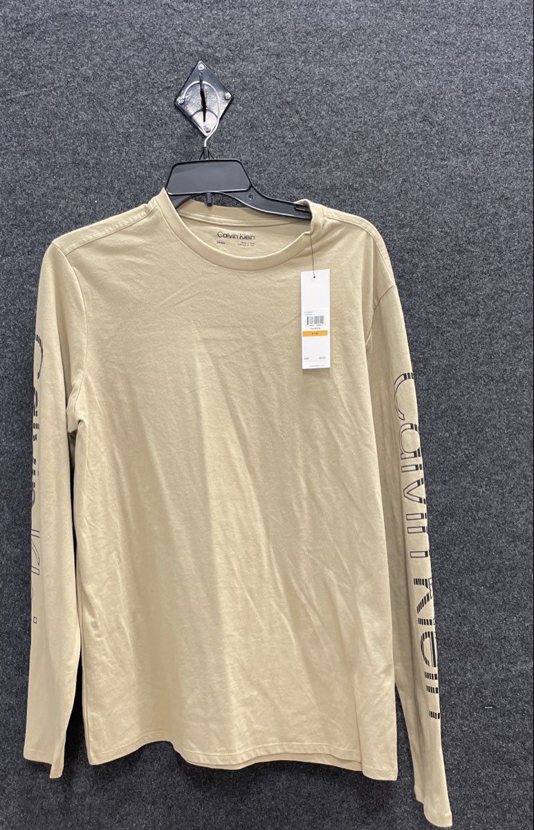 Calvin Klein Men's Tan Long Sleeve Graphic Sleeve Logo T-Shirt Sz S NWT