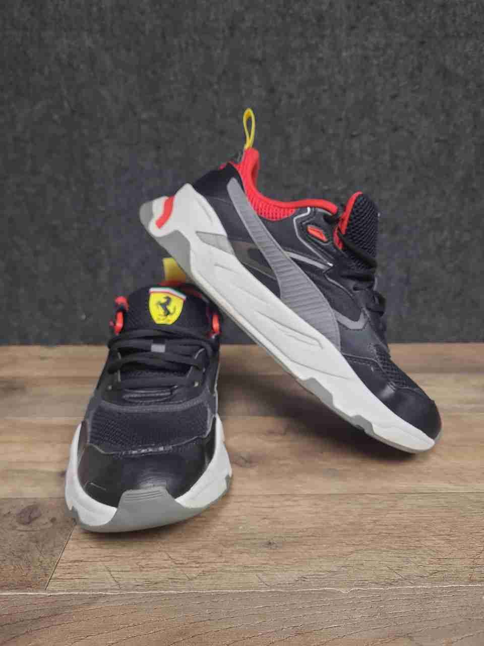 Puma X-Ray Speed Black Red Grey Lifestyle Sneakers Men's Size 9.5
