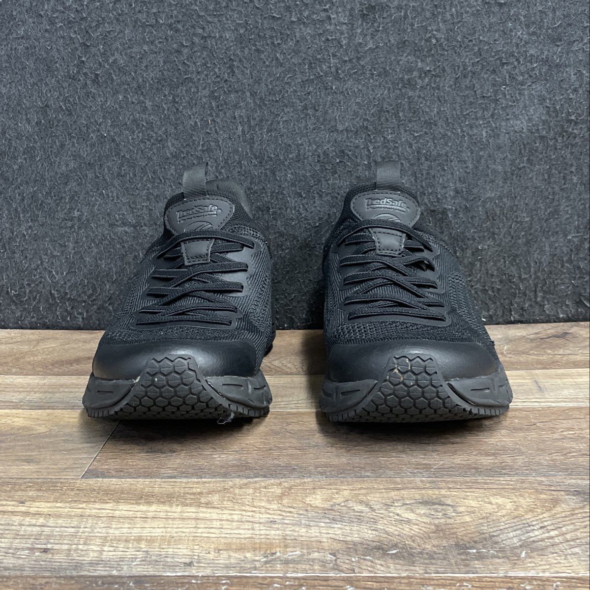 TredSafe Pepper Black Slip-On Professional Work Shoes Men's Size 9.5