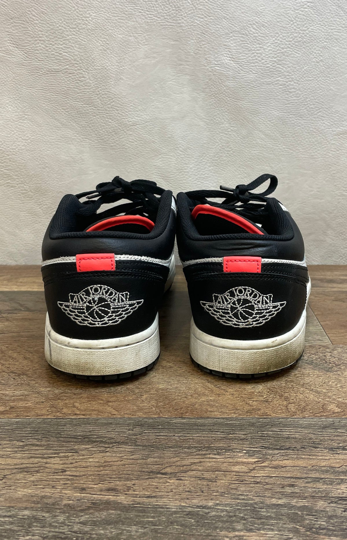 Nike Air Jordan 1 Low Light Smoke Grey Black White Size 10