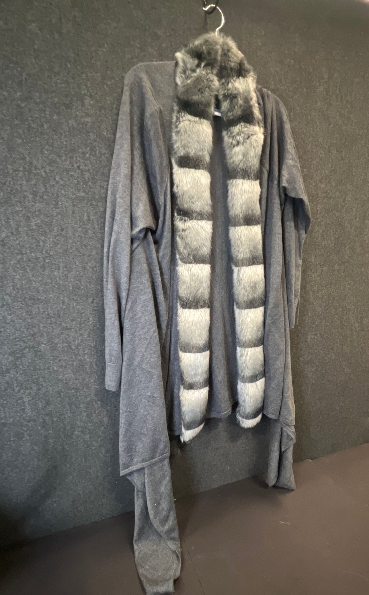 Worthington Women's Gray Faux Fur Trim Striped Open Front Cardigan Duster Sz 2X