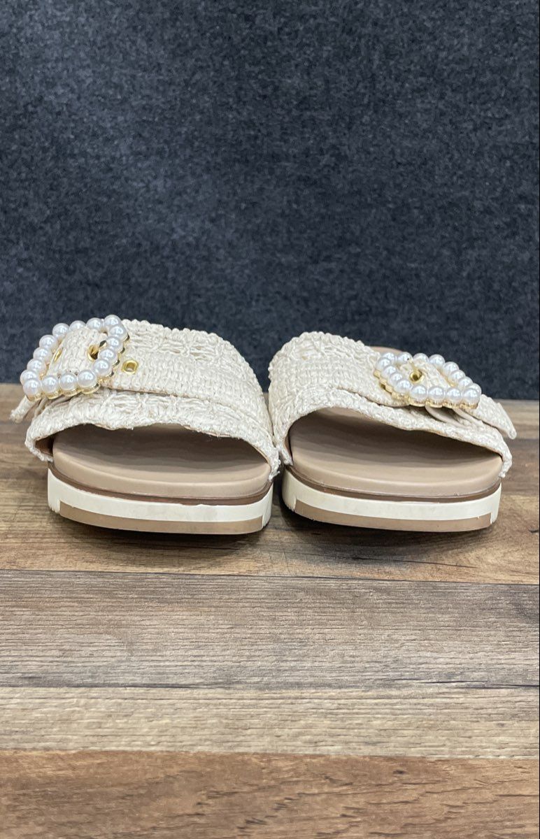 Dolce Vita Camelia P Cream White Woven Pearl Buckle Slide Sandals Size 7.5