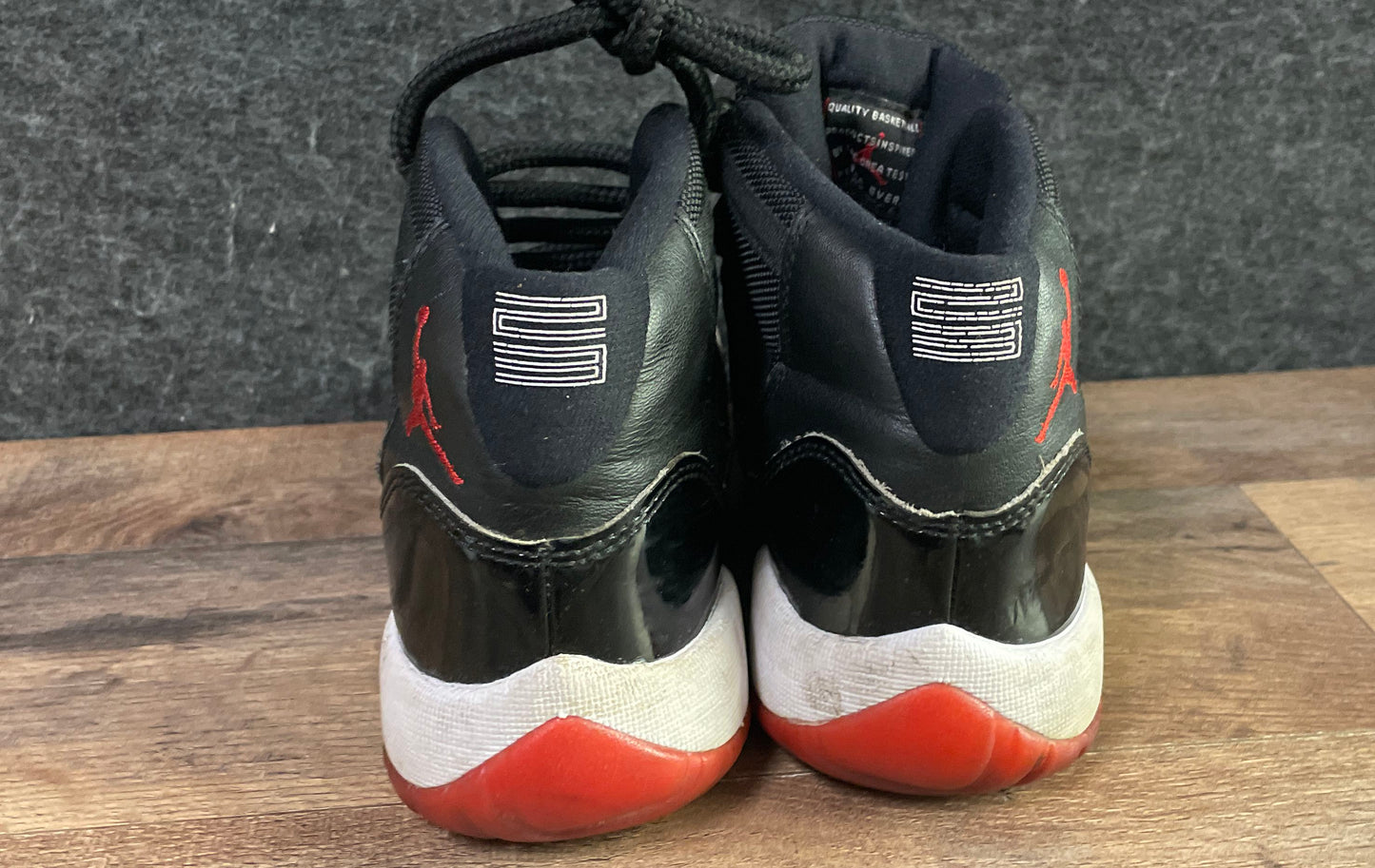 Nike Air Jordan 11 Retro Bred 2019 Black Red GS Size 4Y