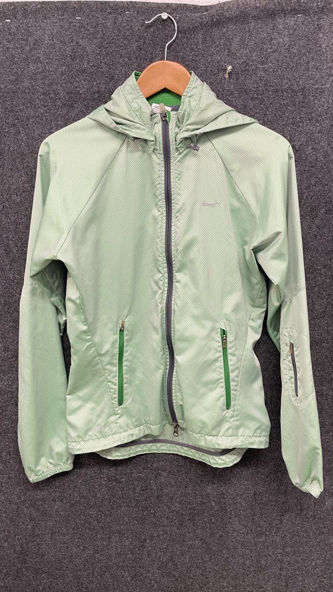 Nike Women's Storm-Fit 2 Hooded Running Jacket Green Checkered Sz S