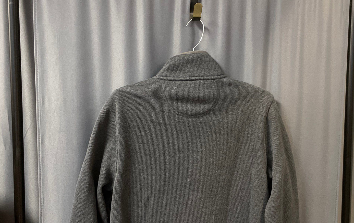L.L. Bean Men's Gray Sweater Fleece 1/4 Snap Pullover Slightly Fitted Sz S