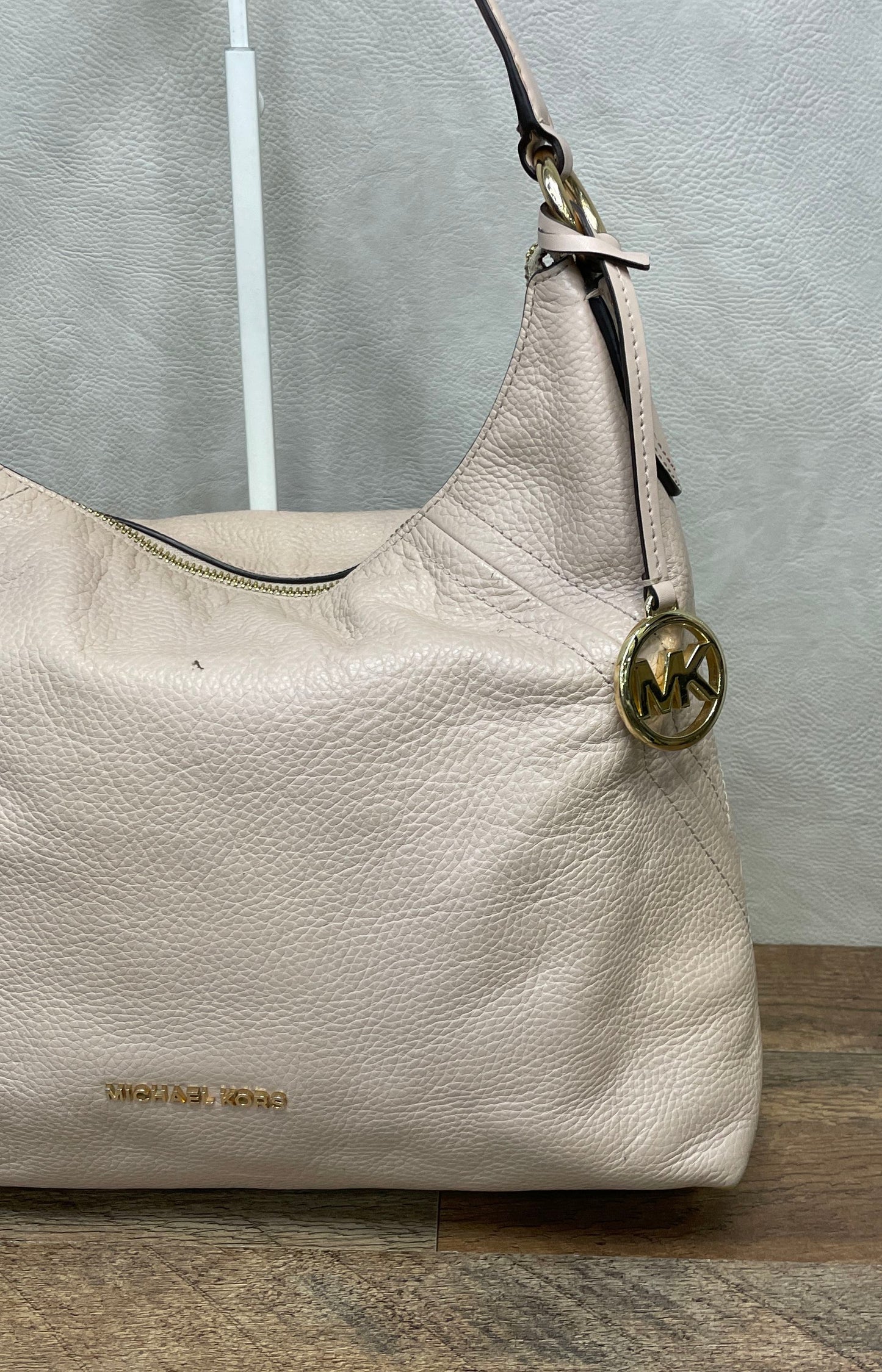 Michael Kors Nude Pebbled Leather Hobo Shoulder Bag Gold Hardware
