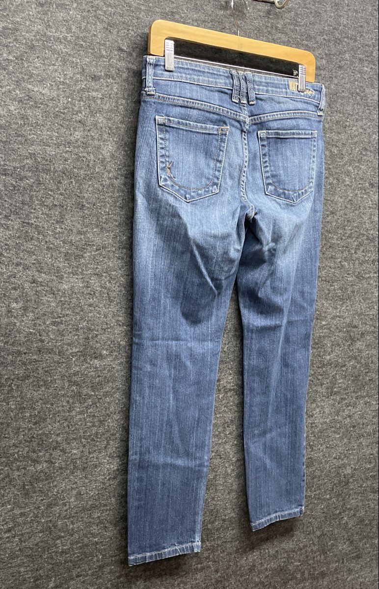 KUT from the Kloth Women's Blue Medium Wash Slim Straight Jeans Size 6
