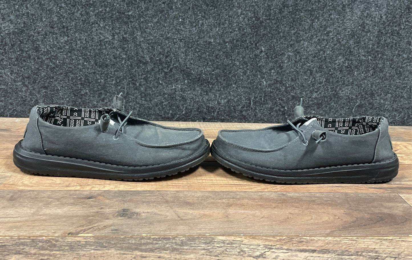 Hey Dude Wendy Stretch Canvas Black Slip-On Loafers Women's Size 7