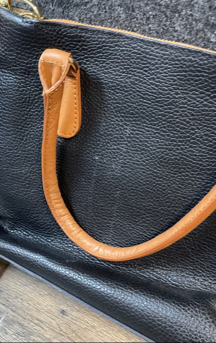 Valentina Black Leather Satchel Crossbody Bag Made in Italy Gold Hardware
