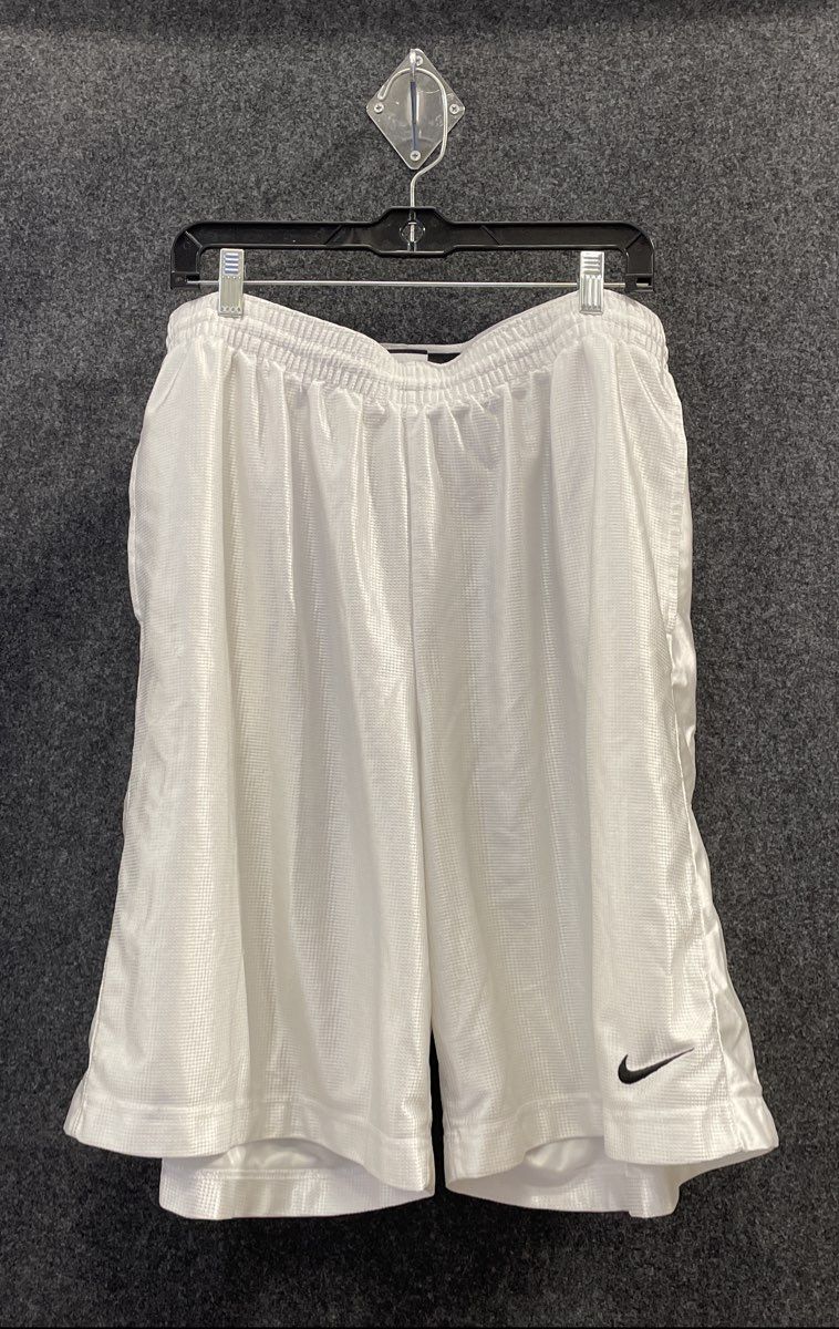 Nike Men's White Mesh Basketball Shorts Embroidered Swoosh Size 3XL