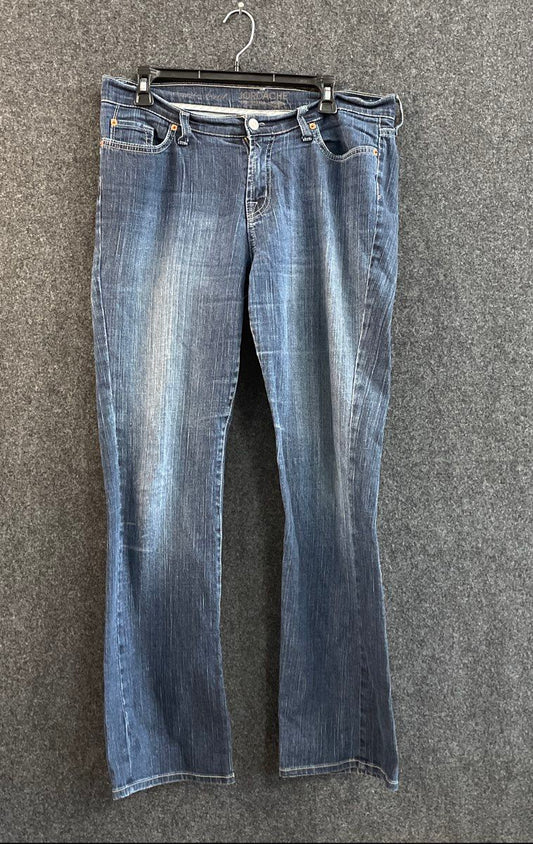 Jordache Women's Premium Blue Bootcut Jeans Faded Denim Size 10