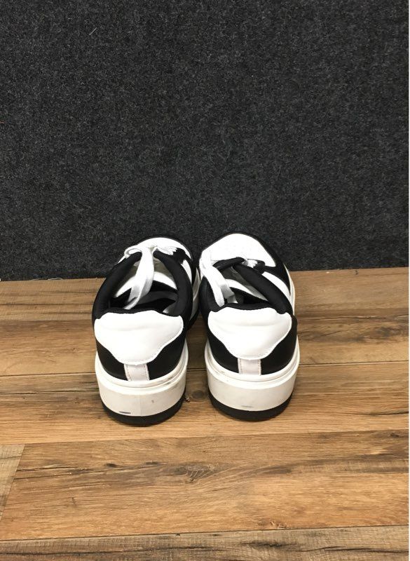 Steve Madden Natalie Black White Platform Low Top Sneakers Women's Size 9.5