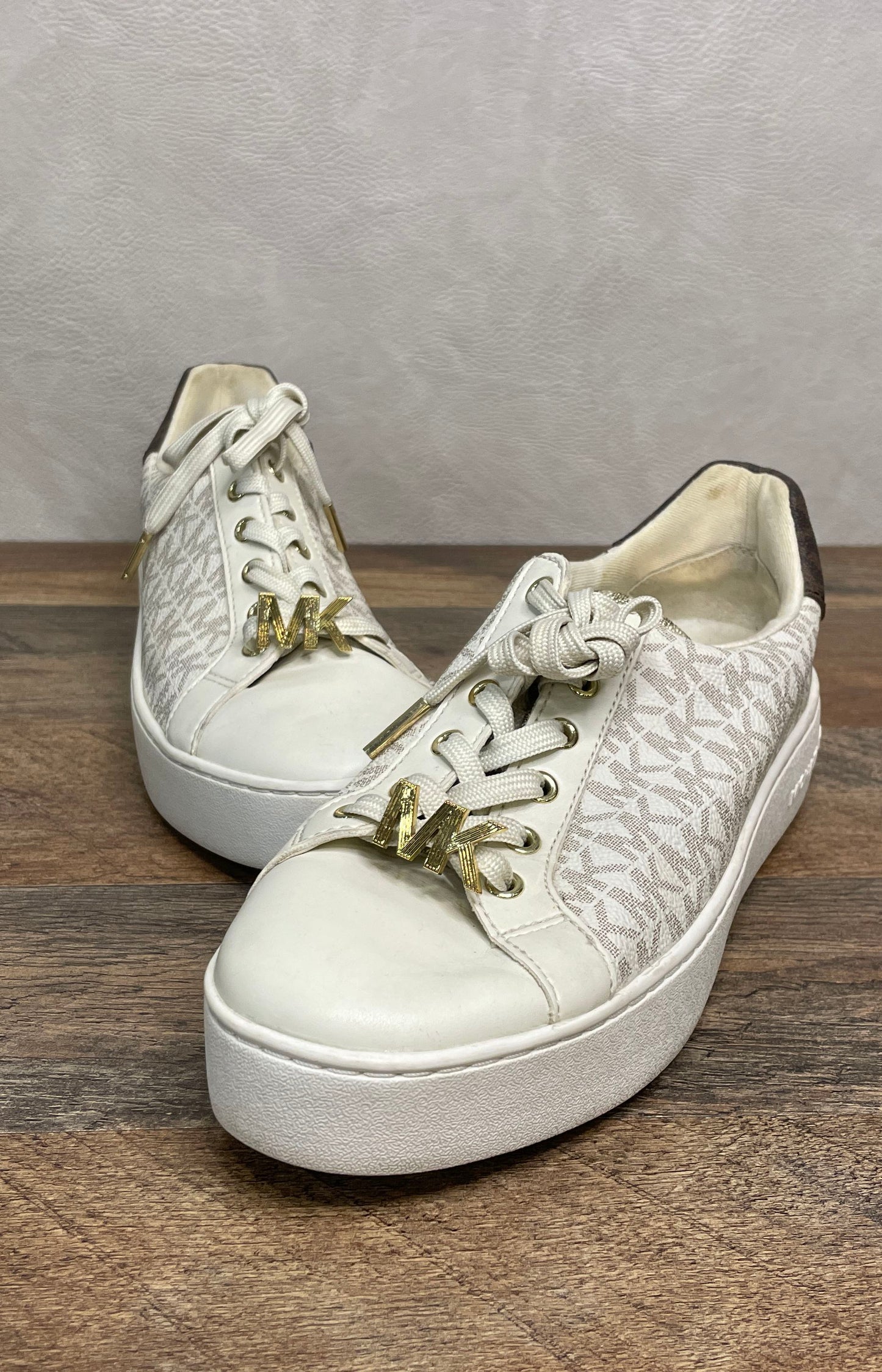 Michael Kors Poppy Platform Vanilla Logo Sneakers Women's Size 8M
