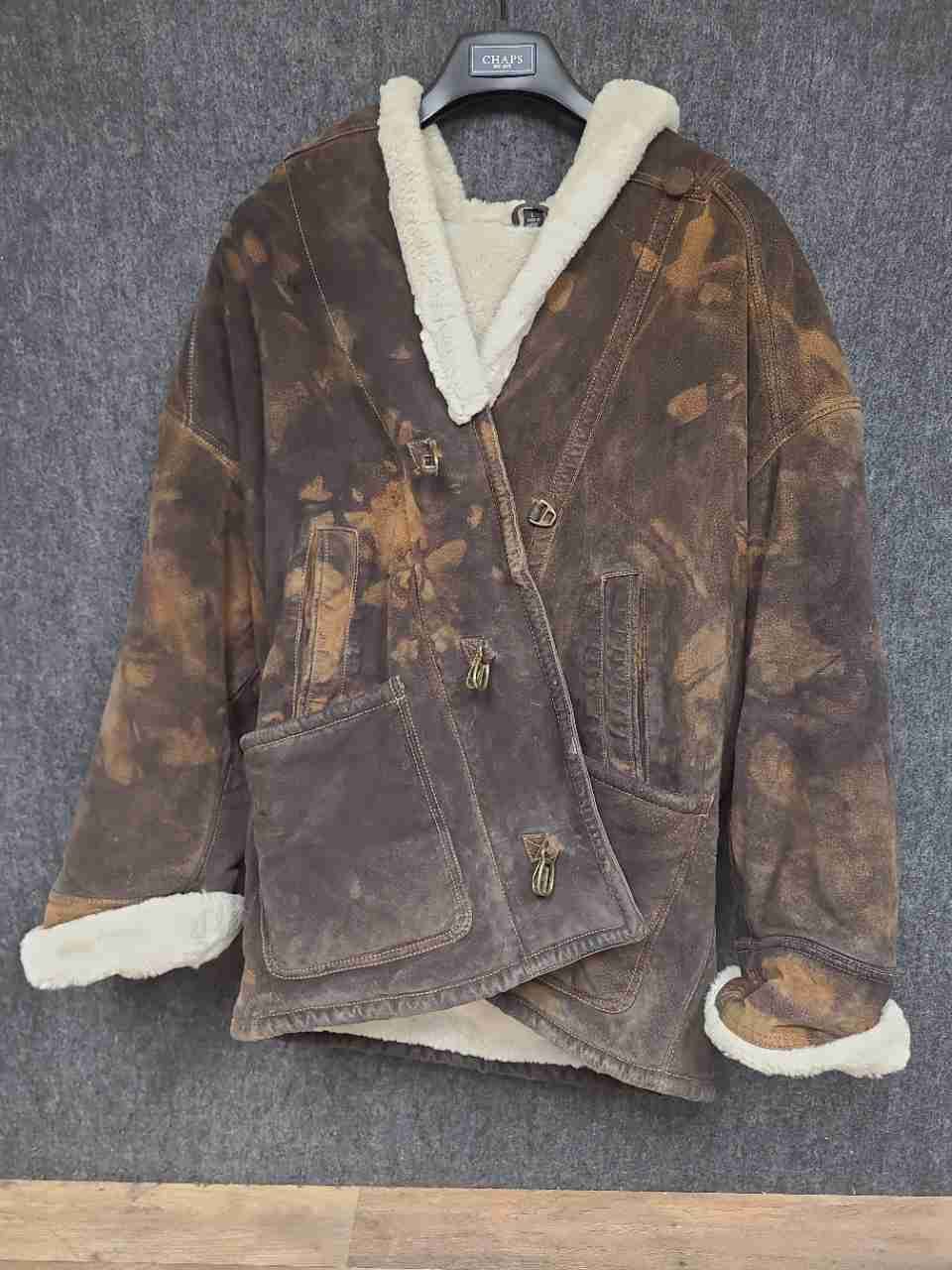 Gallery Women's Vintage Y2K Distressed Brown Leather Hooded Shearling Coat Sz L