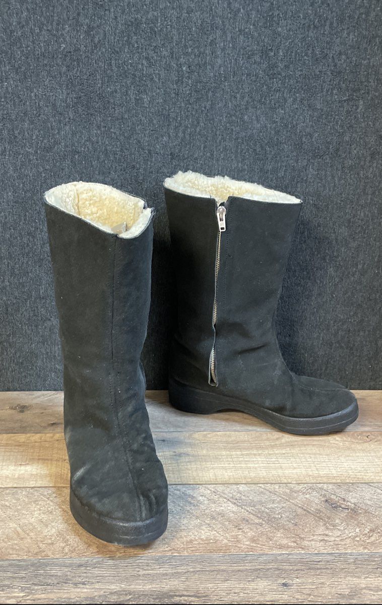 Vintage Made in England Black Suede Sheepskin Lined Mid Calf Boots Size UK 4