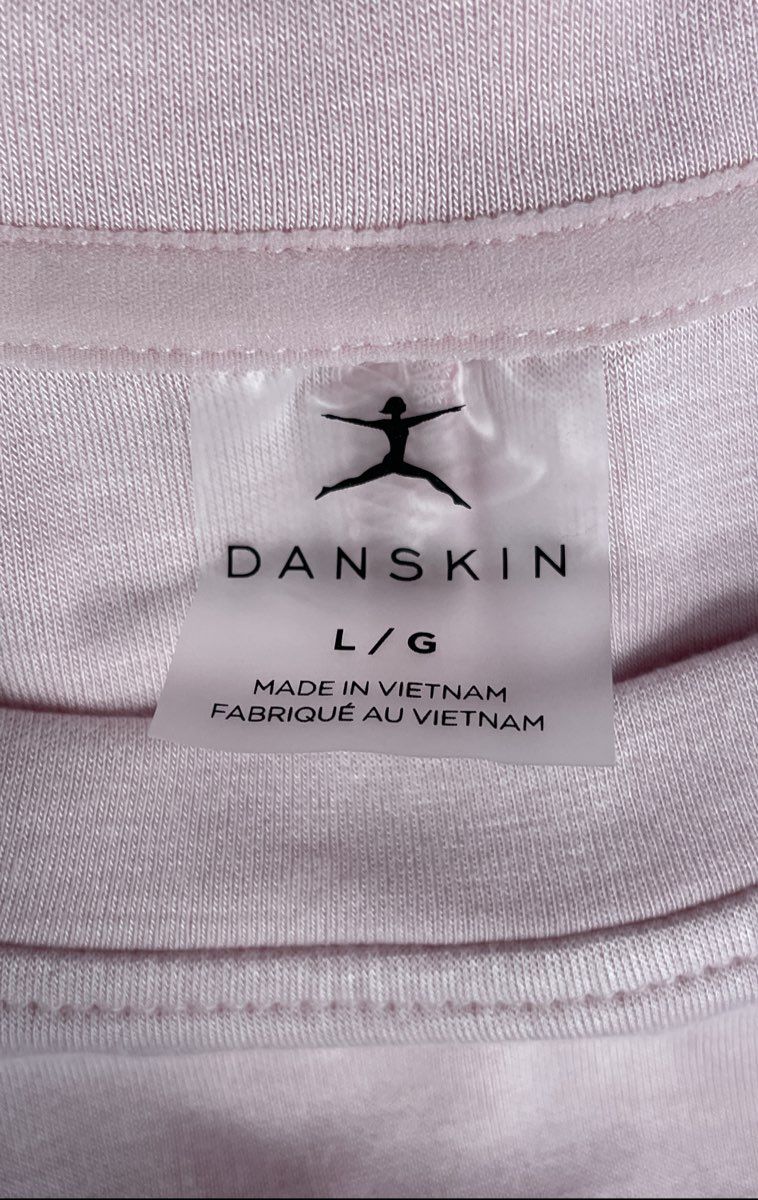 Danskin Women's Pink Cropped Crewneck Sweatshirt NWT Sz L