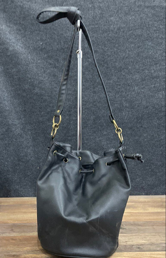 Vintage 90s Liz Claiborne Black Pebbled Bucket Bag Drawstring Shoulder Bag