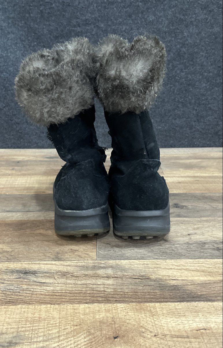Cougar Tammy Black Faux Fur Trim Winter Snow Boots Women's Size 7M