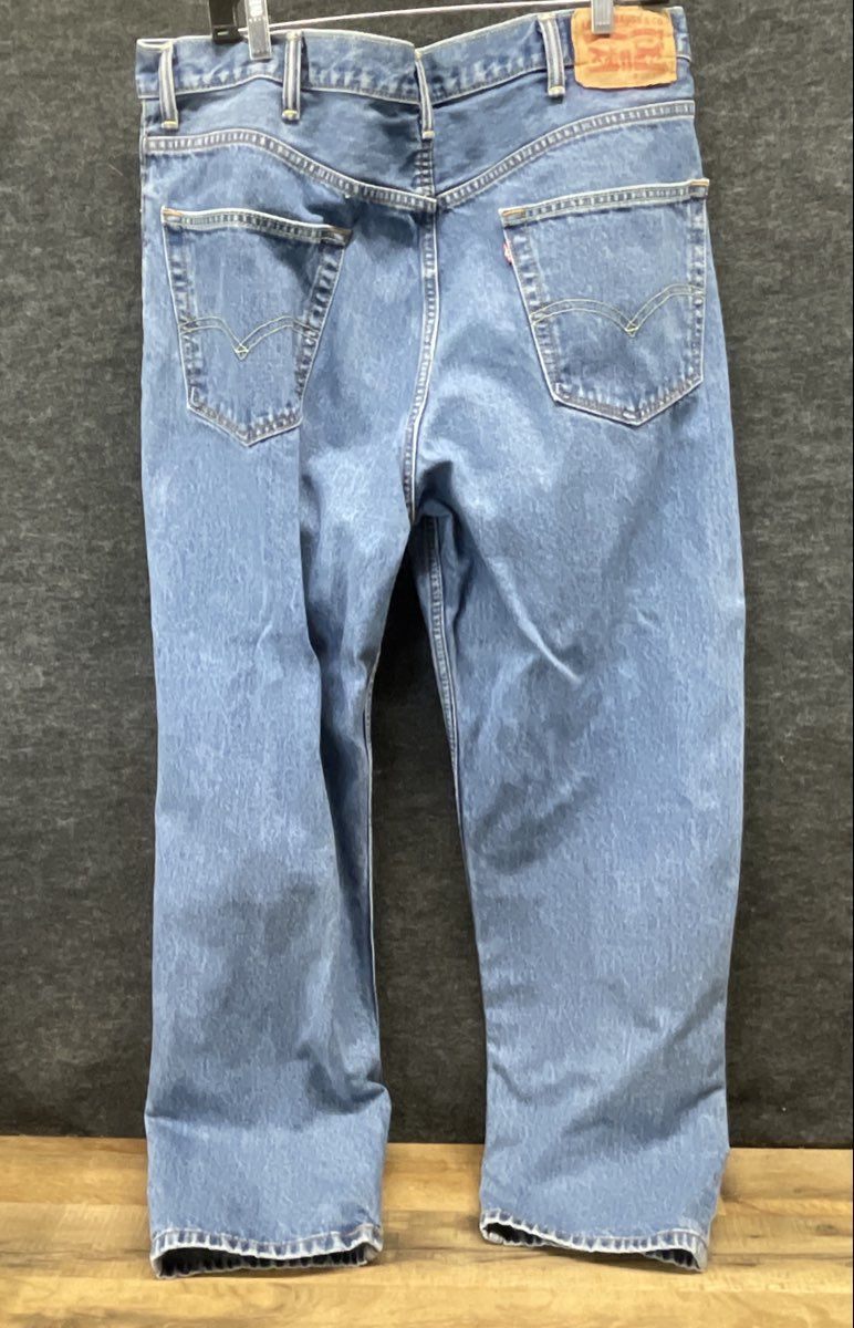 Levi's Men's 550 Relaxed Fit Medium Wash Blue Tapered Denim Jeans Sz 38x32
