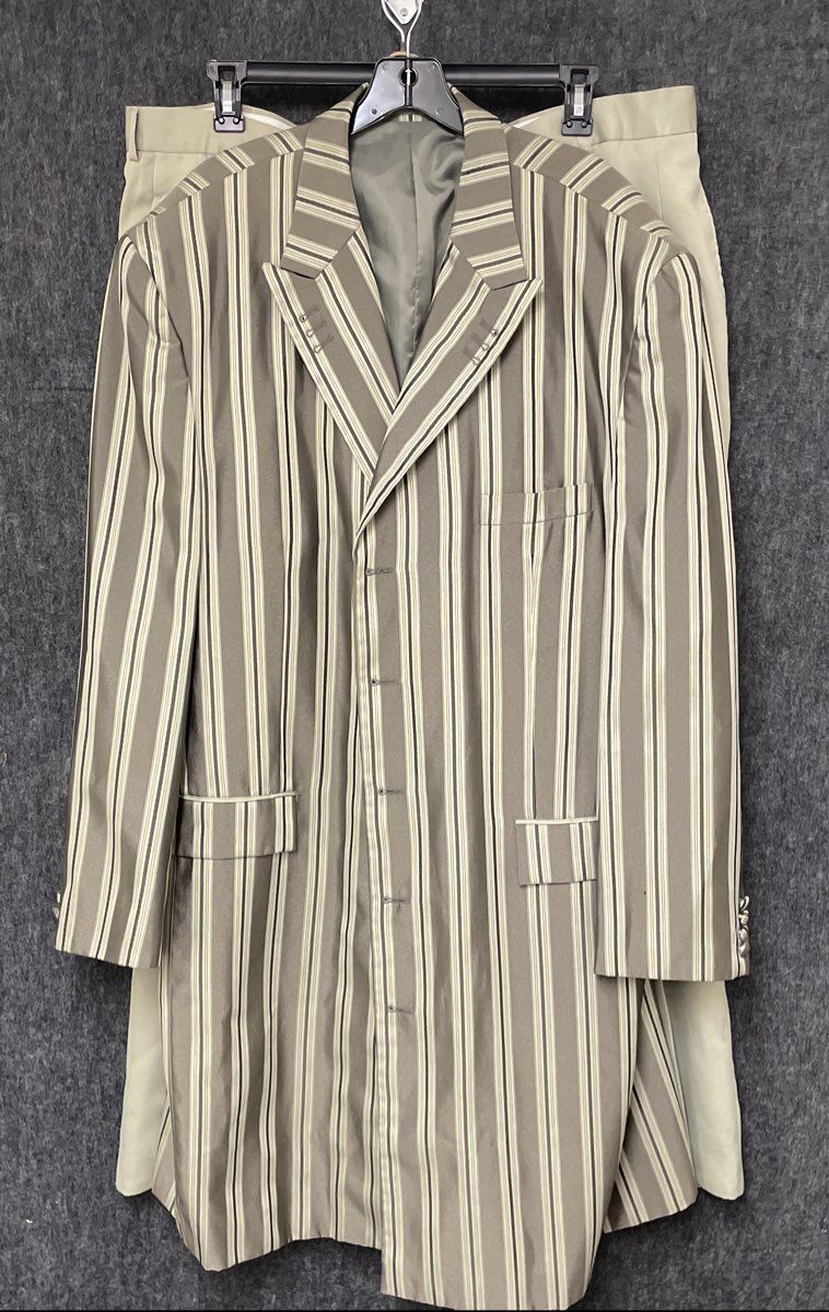 Vintage 90s Alfero Cipri Men's 2-Piece Suit Green Striped Long Jacket 52R