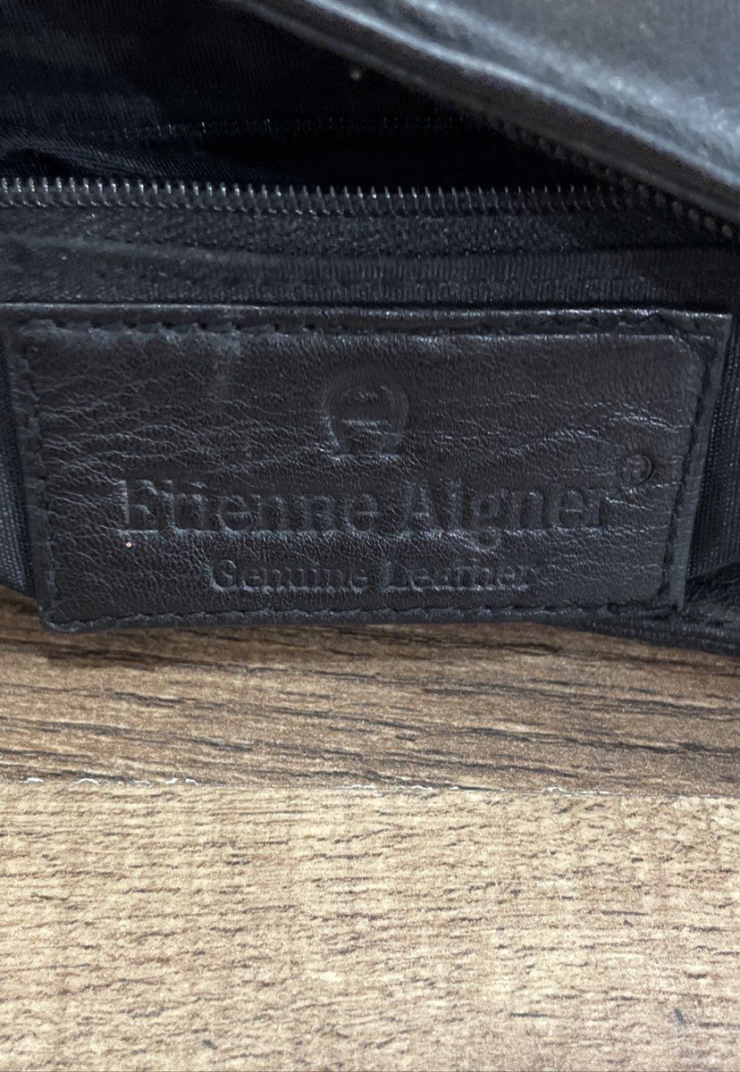 Vintage Etienne Aigner Black Leather Crossbody Shoulder Bag Gold Tone Hardware