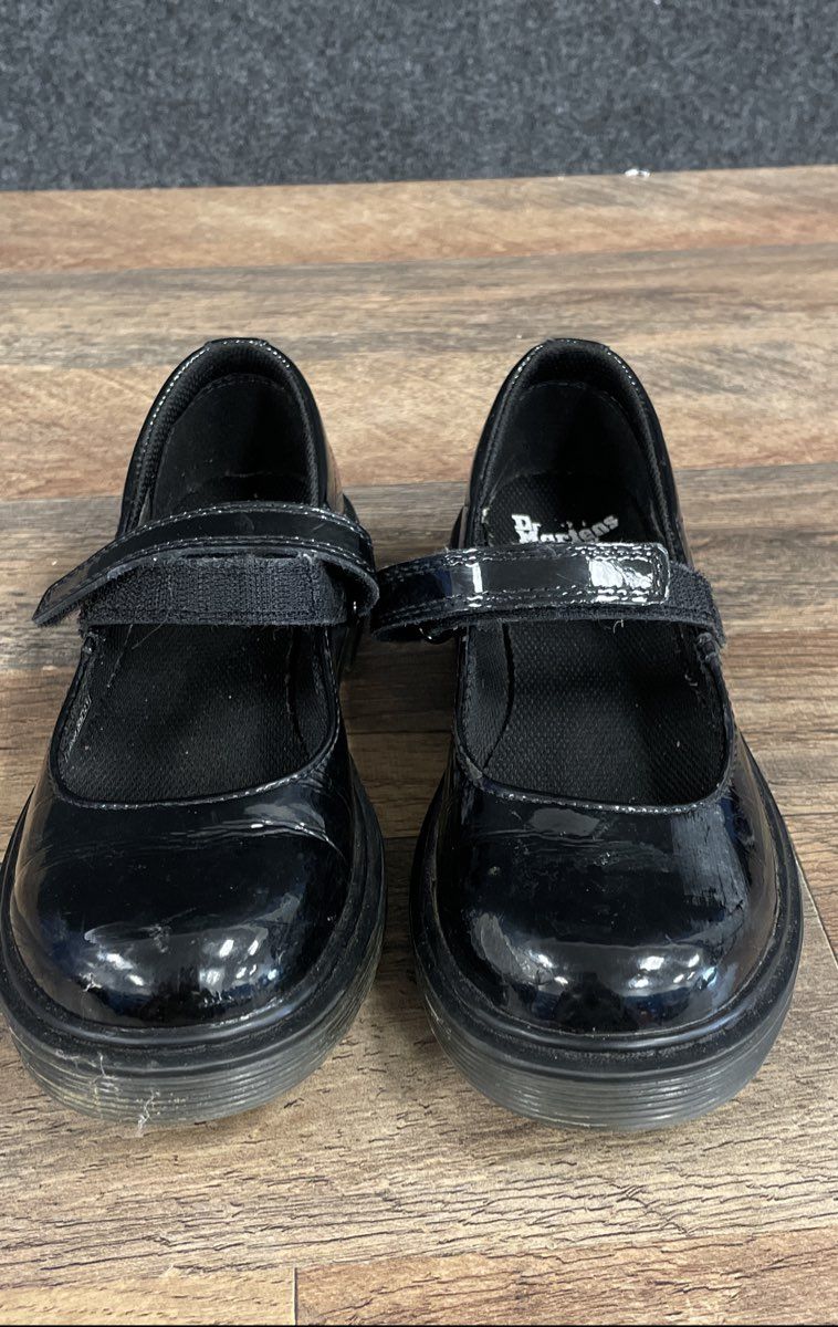 Dr. Martens Maccy II J Black Patent Leather Mary Jane Junior Shoes Size US 3
