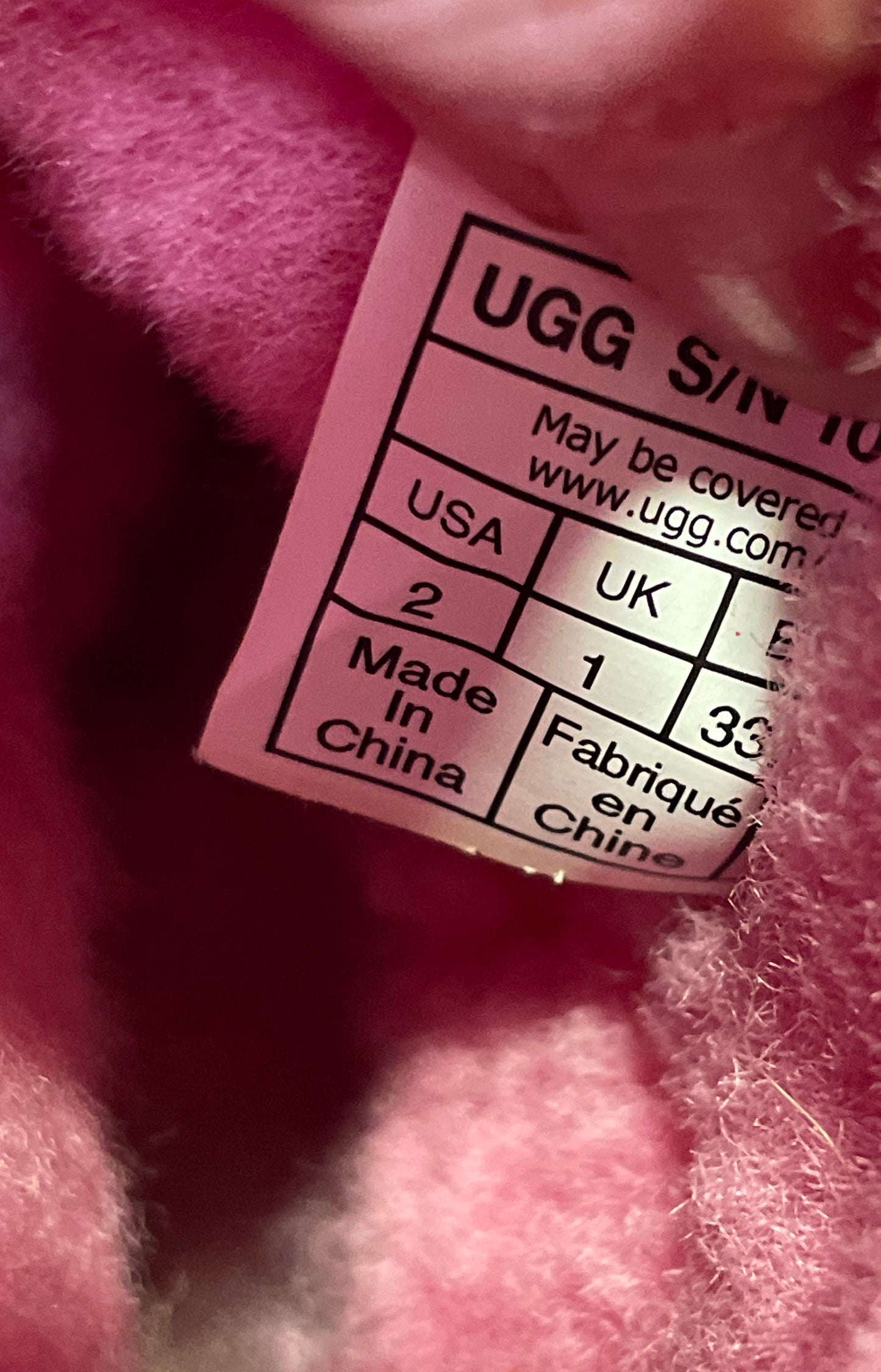 UGG Classic II Kids Pink Suede Sheepskin Fur Lined Winter Boots Size 2