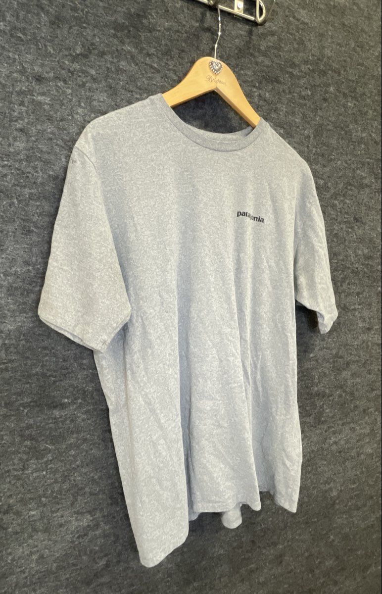 Patagonia Men's Gray P-6 Logo Responsibili-Tee Graphic T-Shirt Sz M