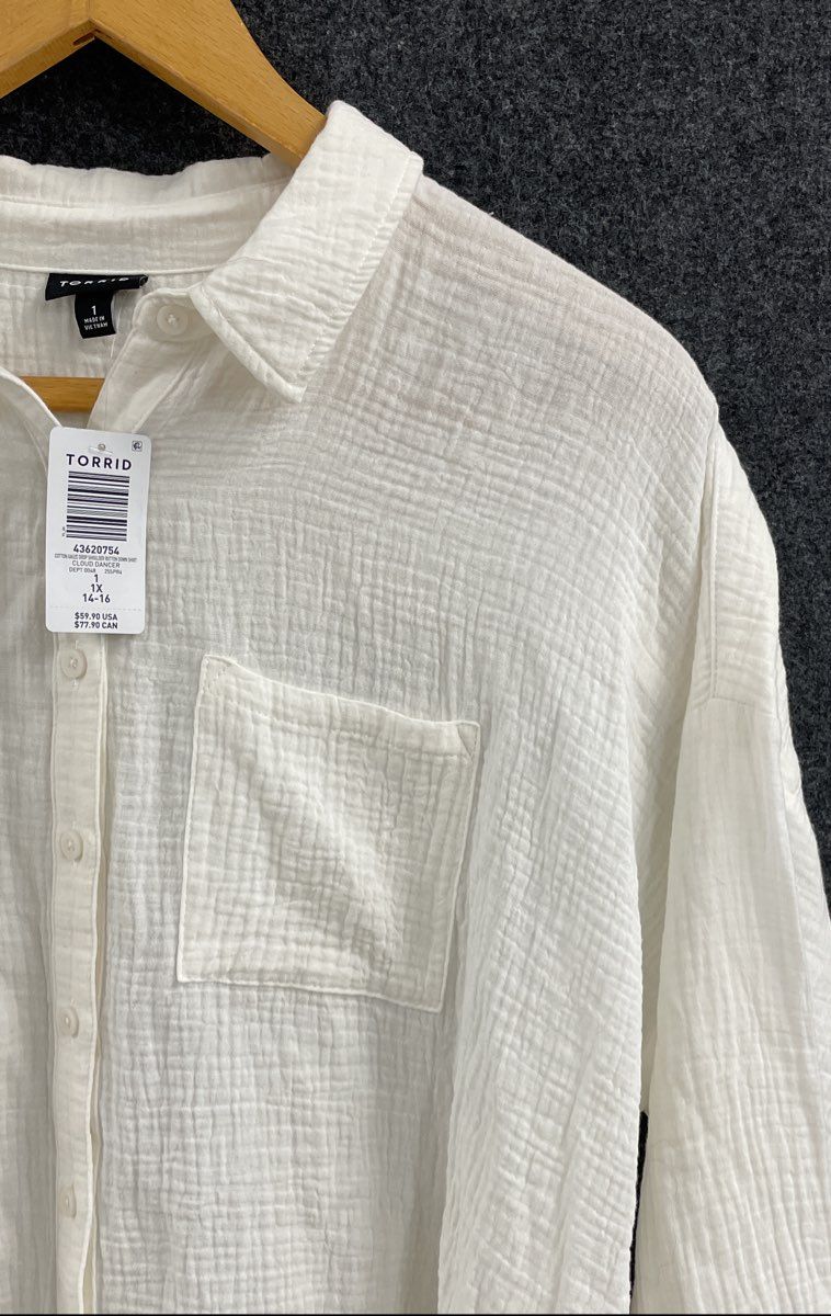 Torrid Women's Cotton Gauze Drop Shoulder Button Up Shirt NWT Sz 1X