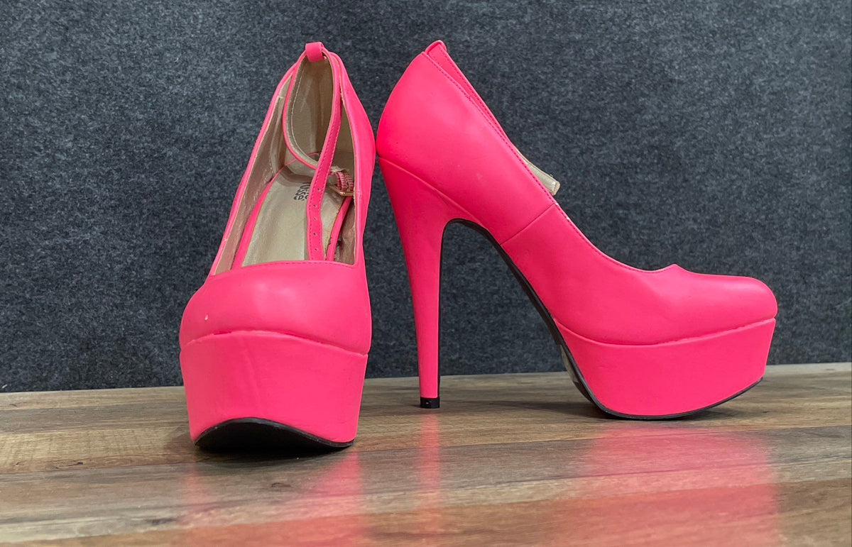 Charlotte Russe Neon Pink Platform Stiletto Ankle Strap Heels Size 7
