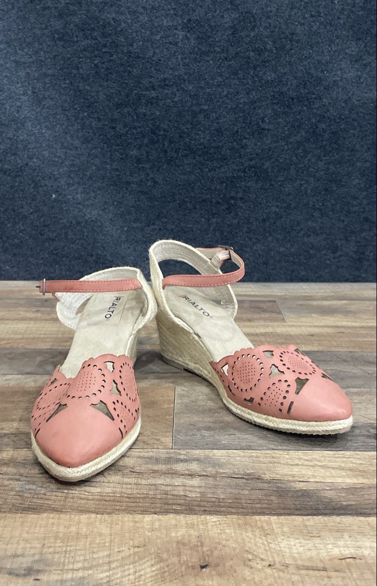Rialto Coya Coral Pink Laser Cut Espadrille Wedge Sandals Women's Size 9