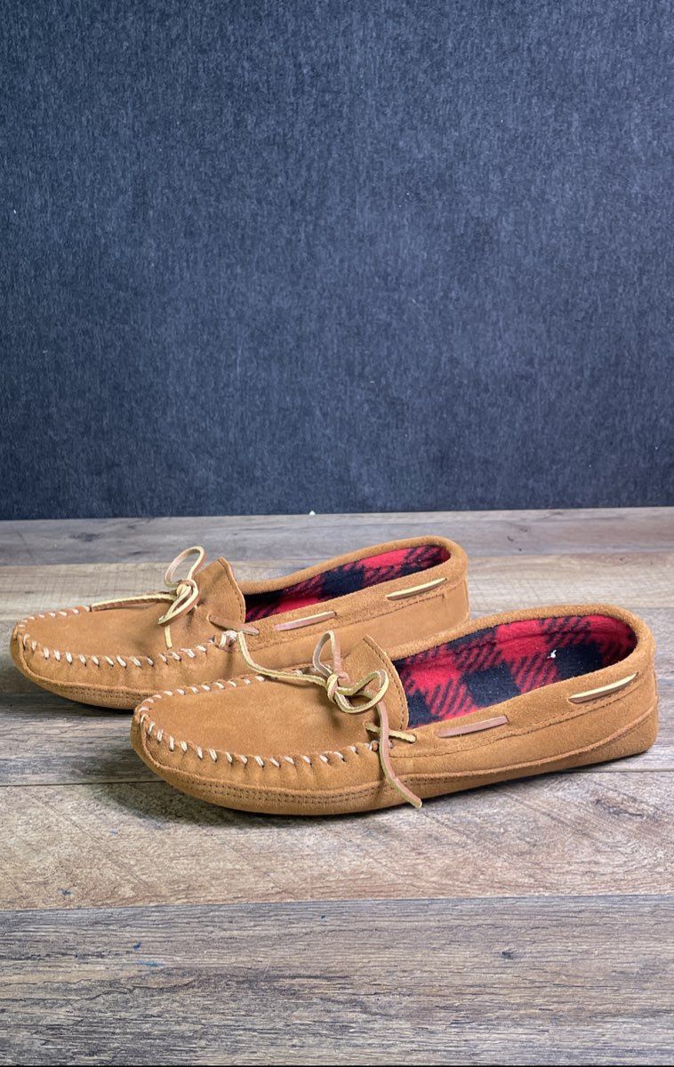 Minnetonka Men's Double Bottom Fleece Brown Suede Moccasin Slippers Size 11.5