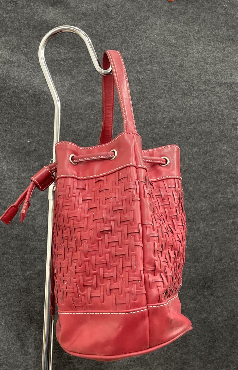 Tommy Hilfiger Red Woven Faux Leather Drawstring Bucket Bag Handbag
