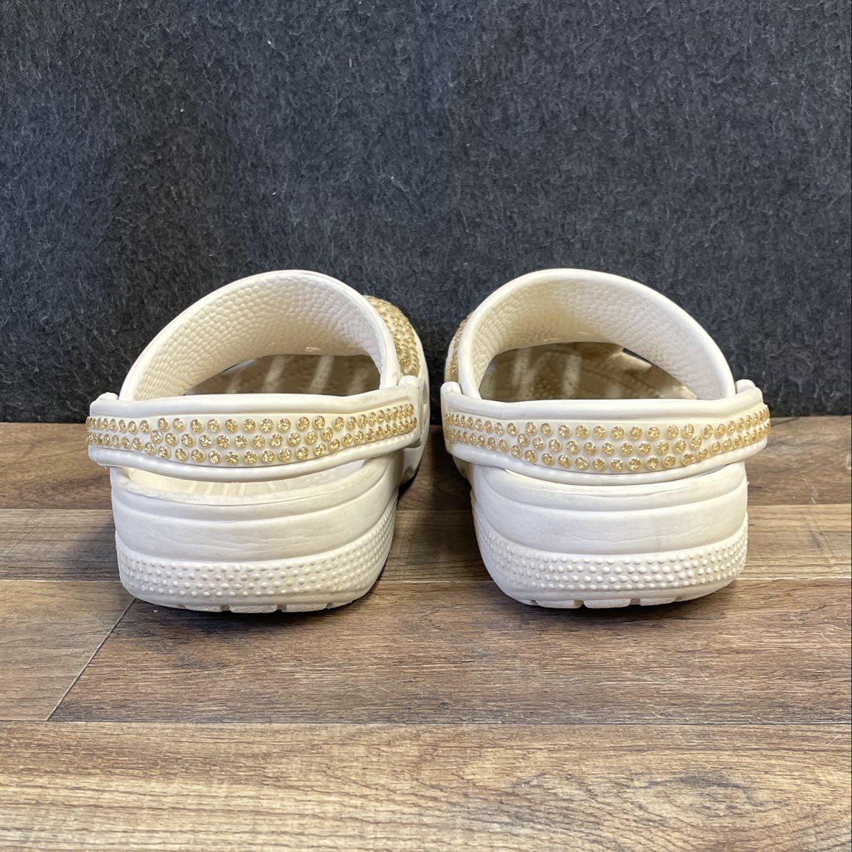 Crocs Classic Gem Embellished White Gold Clogs Men's 6 Women's 8