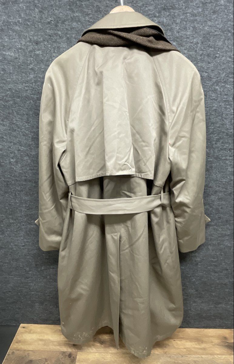 London Fog Men's Vintage 90s Tan Belted Trench Coat Zip Out Lining Sz 42 REG