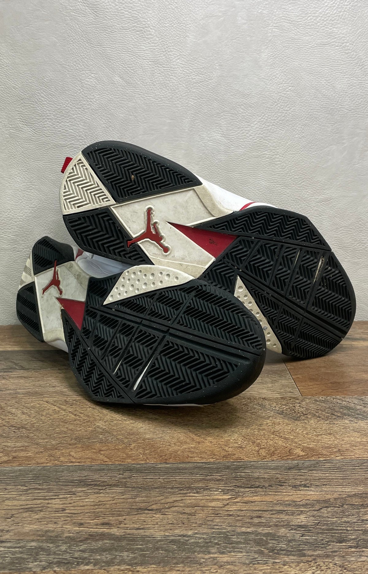 Nike Jordan True Flight White Varsity Red Black Basketball Shoes Men's Size 13