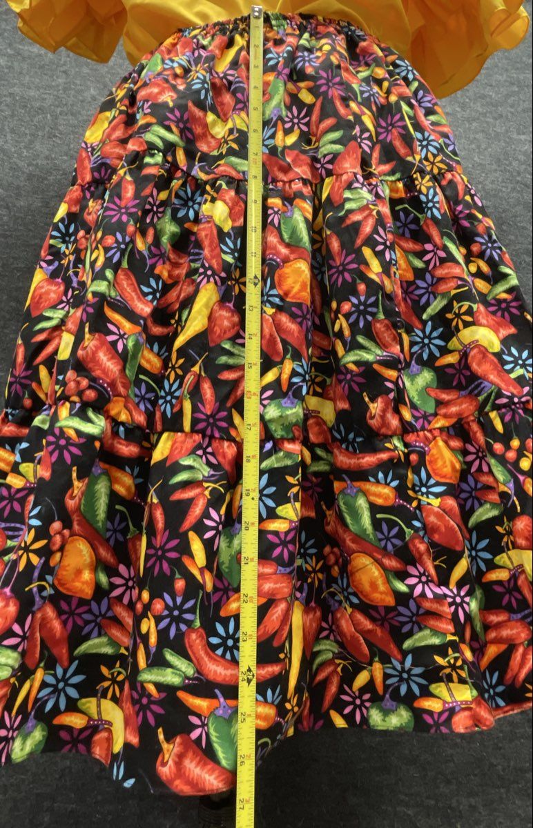 Women's 2 Piece Folk Costume Set Yellow Ruffle Top Chili Pepper Print Skirt